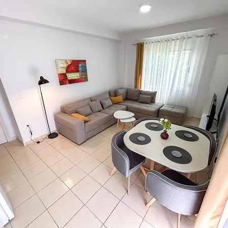 Inn 741 *
