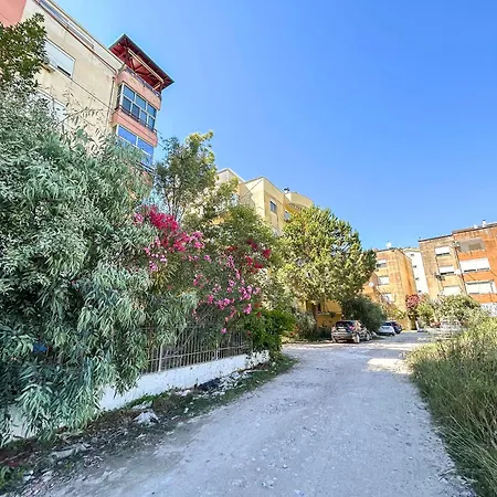 741 Inn Golem (Tirana)